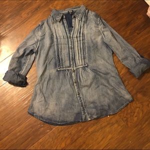 Reba mCentire chambray shirt